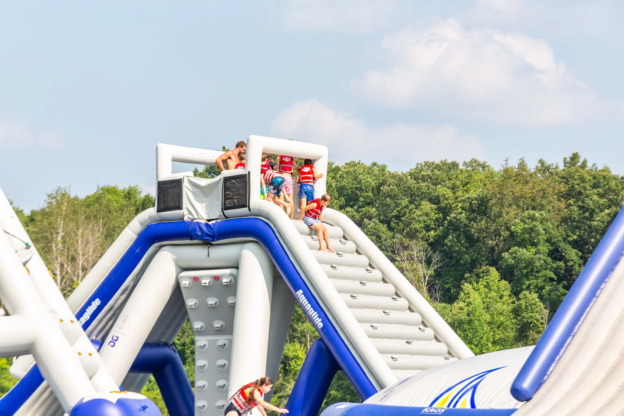 Aquaglide El Jefe Inflatable Water Park - Image 19