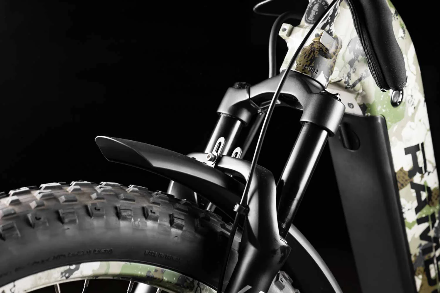 Rambo Bikes Hellcat 2.0 - 1000W AWD Full Suspension Electric Hunting Bike - Image 32