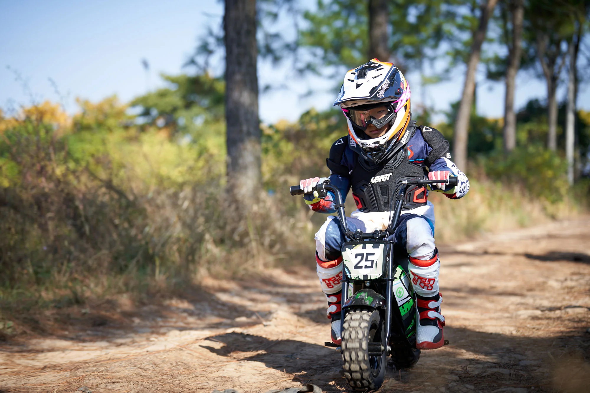MotoTec 24v 250w Electric Mini Bike Black – Safe, Durable Fun for Kids 6+ - Image 7
